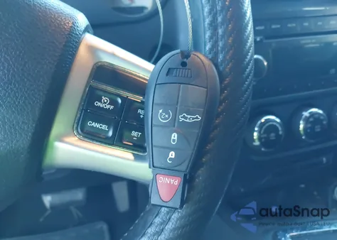 2011 Dodge Challenger z USA, uszkodzony, nr VIN 2B3CJ4DG7BH565676